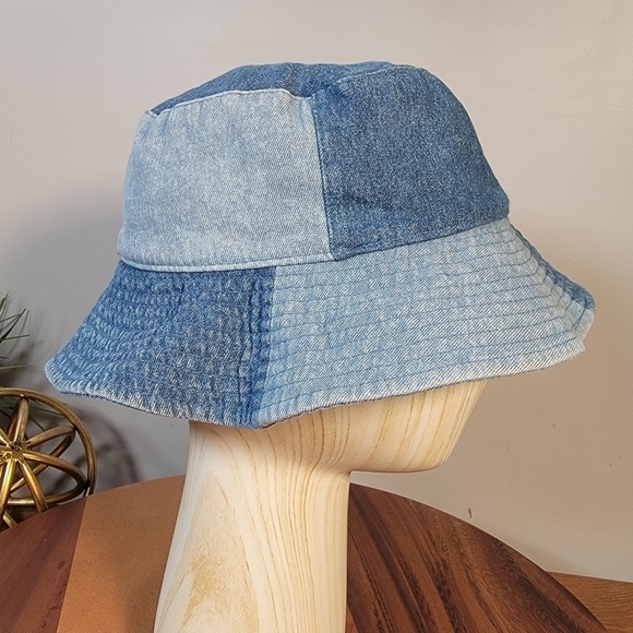 Universal Thread Patchwork Denim Bucket Hat Retro 90s Y2K vibes Size Women OSFM - Picture 3 of 17